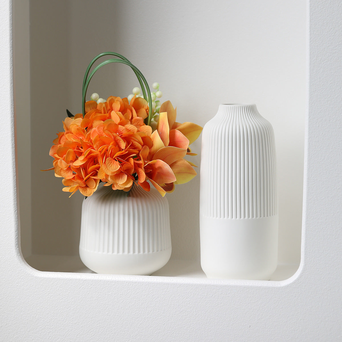 Ceramic Vase For Floral Arrangement